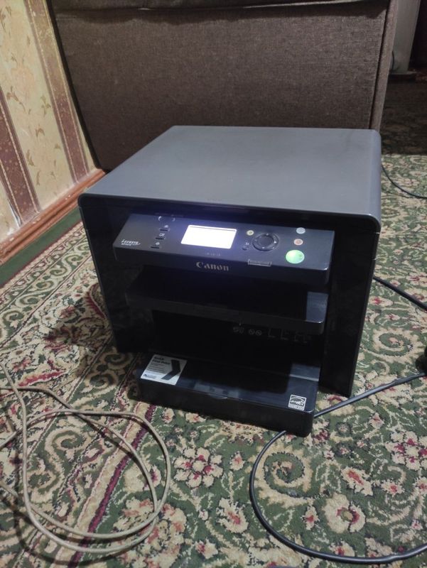 Canon printer ham skaner ham kopiya qiladi yaxshi ishlaydi aybi yoq