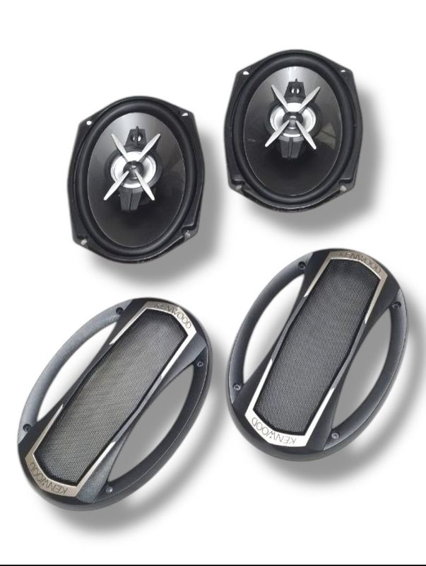 Kenwood 2 ta kalonka usilitel kerak emas Kenwood 2 ta kalonka usilitel kerak emas