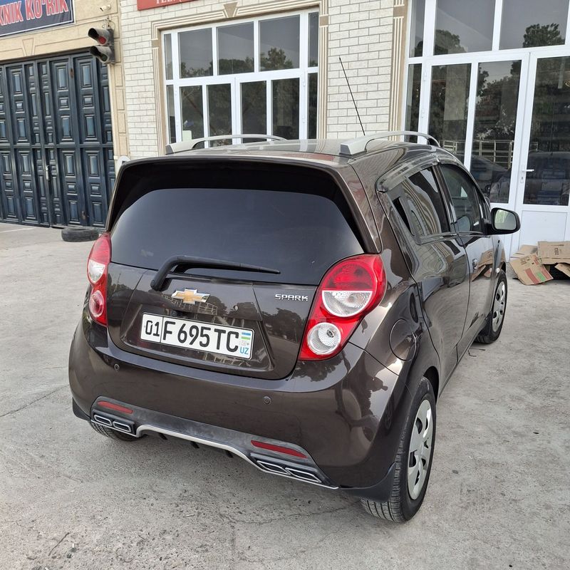 Chevrolet spark sotiladi srochna Chevrolet spark sotiladi srochna