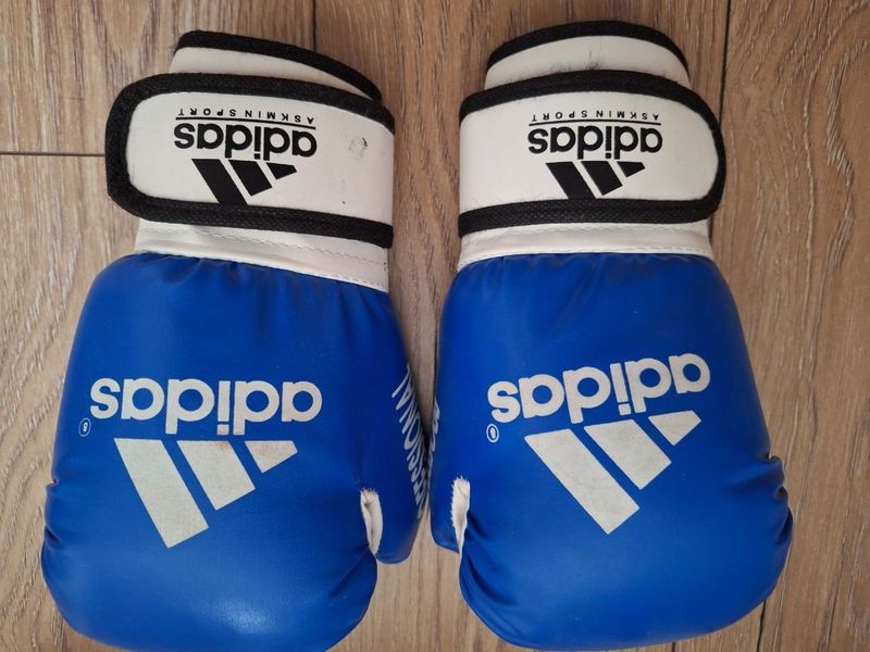 Adidas боксёрские перчатки