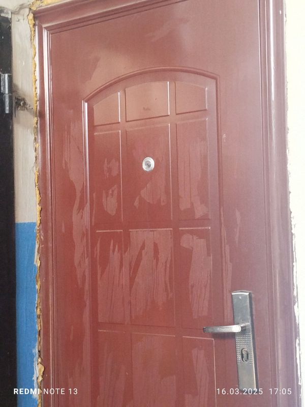 1 хонали Уй Радугада марказда 1 хонали Уй Радугада марказда