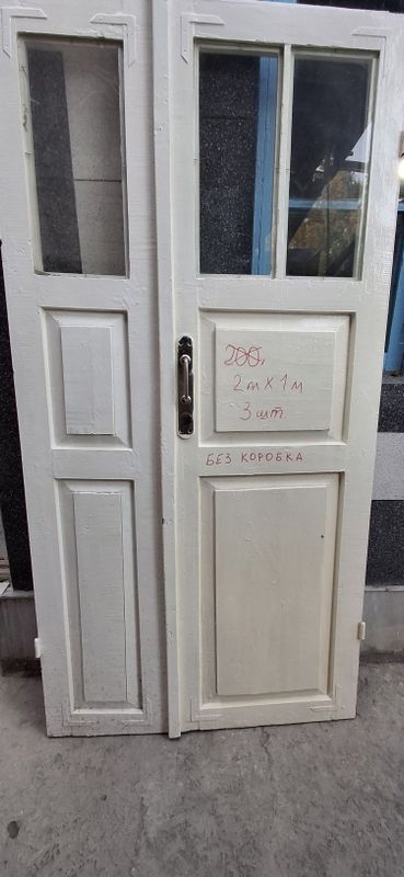 Ikki tabaqali eshiklar sotiladi Ikki tabaqali eshiklar sotiladi