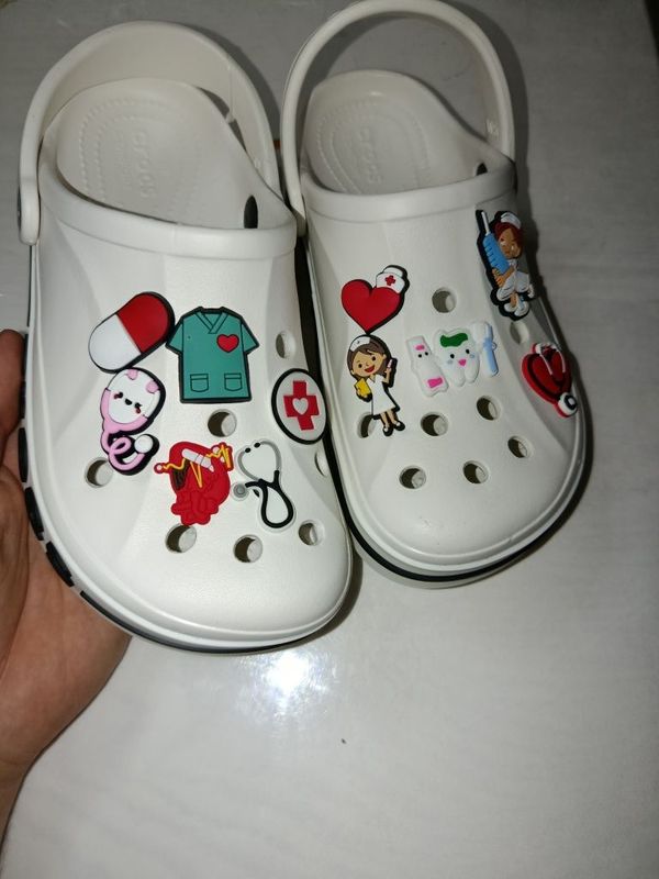 Джибитсы на crocs Jibbitz набор очень хорошо