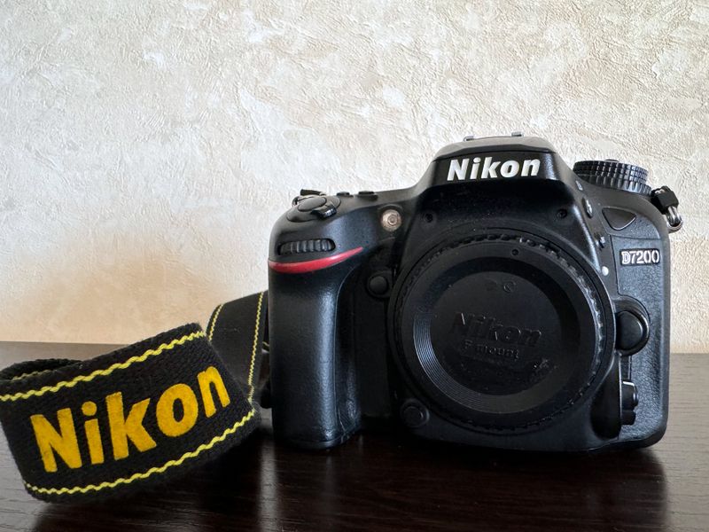 Фотоаппарат Nikon D7200 Body