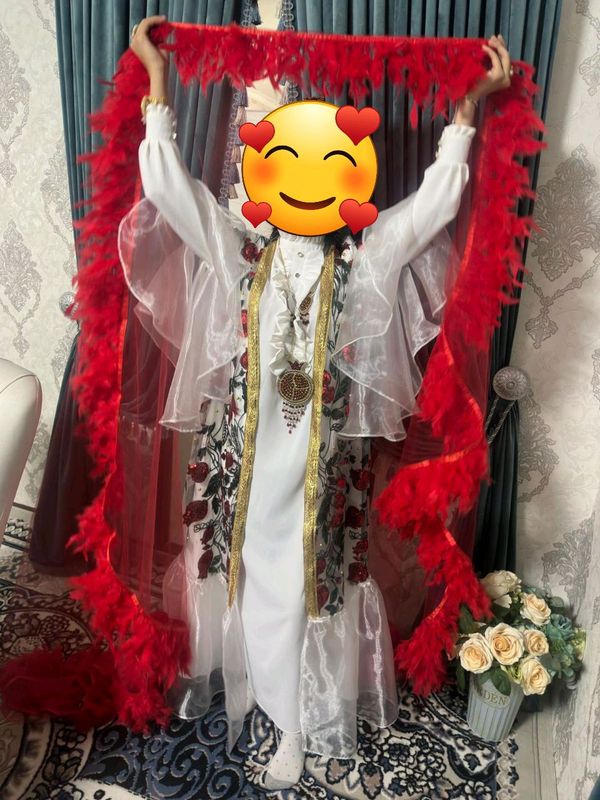 Kelinchak kiyim 1 Marta kiyilgan Kelinchak kiyim 1 Marta kiyilgan