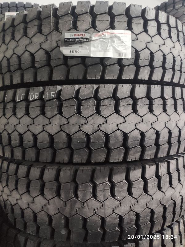 Wanli 315/80R22.5 zadniy