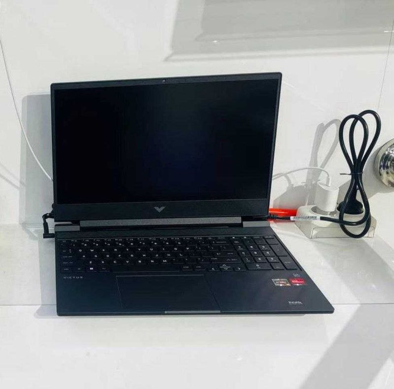 Victus Gaming Laptop 15 fb 0071nia