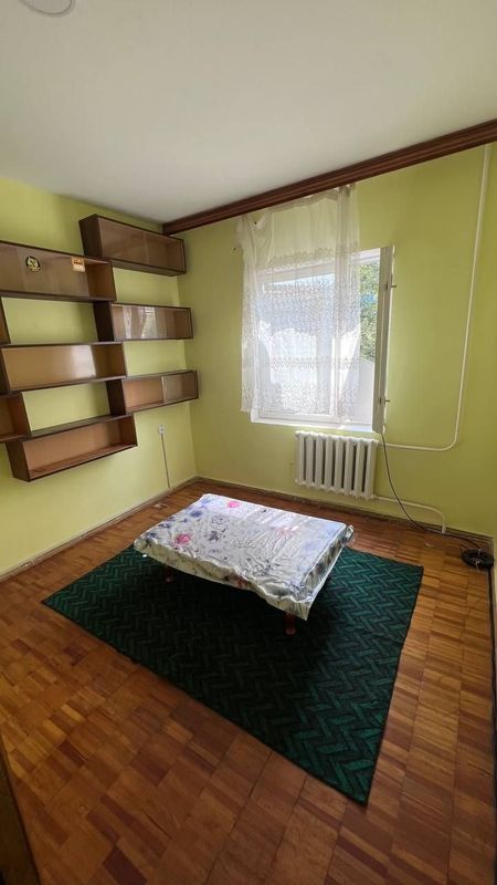 Продаётся 3-х комнатная квартира на Ахмад Югнакий Продаётся 3-х комнатная квартира на Ахмад Югнакий