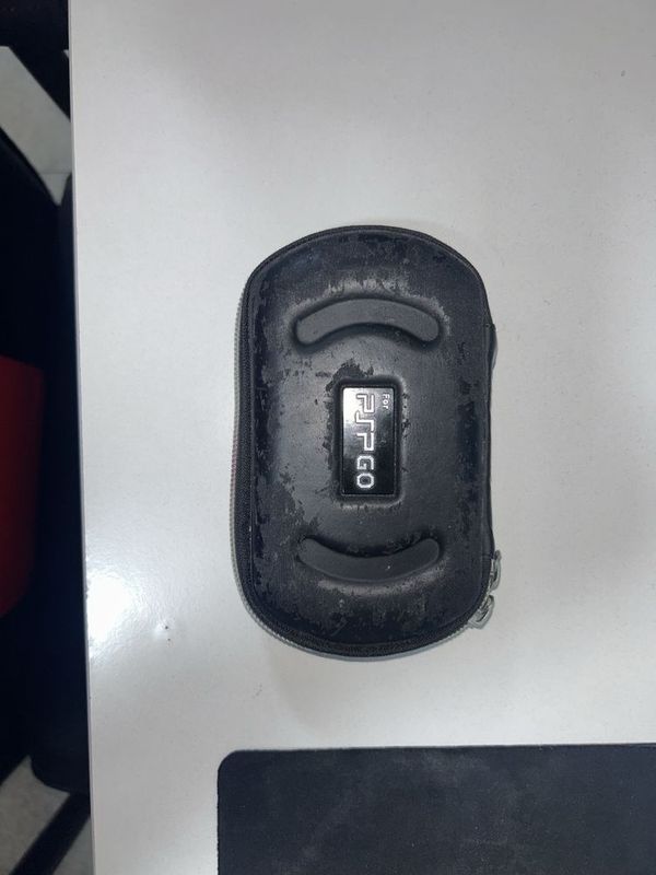 продается PSP GO в идеально состоянии