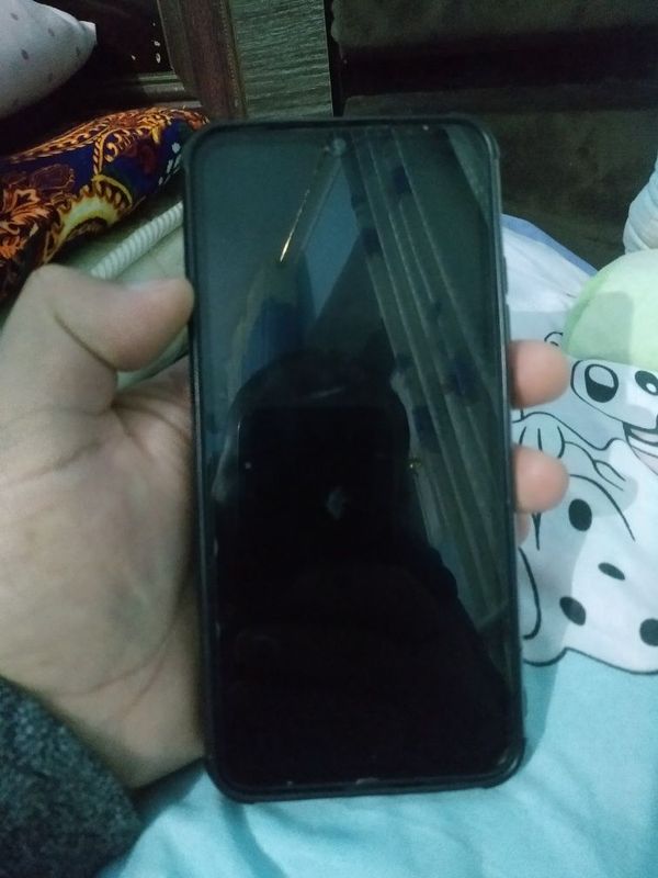 Redmi 9a 4/64gb aybi yoq