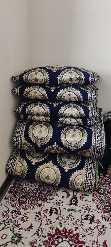 Korpacha yostiq 4+4 donadan Korpacha yostiq 4+4 donadan