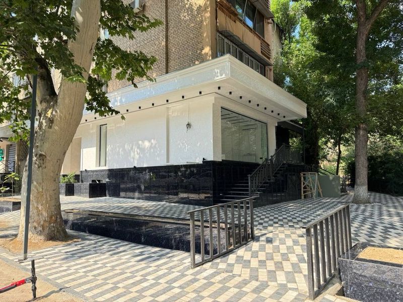 Нежилое Ц-1 Ор: Bloom Eko park. 1-линия 58 кв.м Готов арендатором Нежилое Ц-1 Ор: Bloom Eko park. 1-линия 58 кв.м Готов арендатором