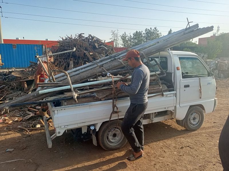 4000 sum Metallom olamiz metallom olamiz 4000 sum Metallom olamiz metallom olamiz