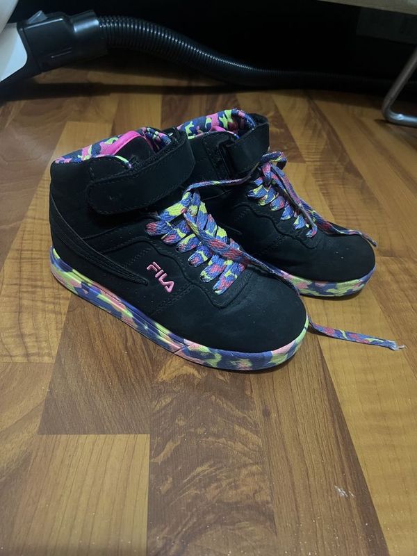 Fila original! Dlya devochek na osen’ Fila original! Dlya devochek na osen’