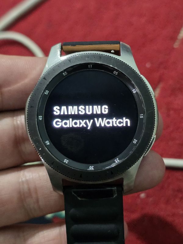 Samsung watch SM-R800 46mm Samsung watch SM-R800 46mm
