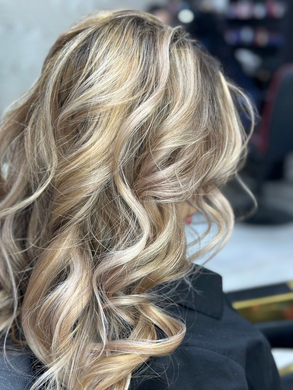 Kolorist+ keratin+ strijka+ ukladka Kolorist+ keratin+ strijka+ ukladka