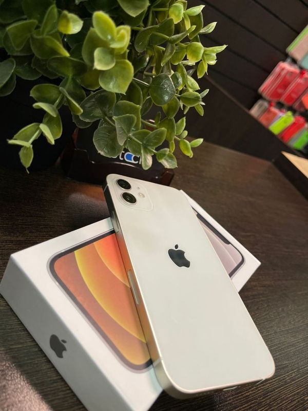 Продаю Iphone 12 256gb Продаю Iphone 12 256gb