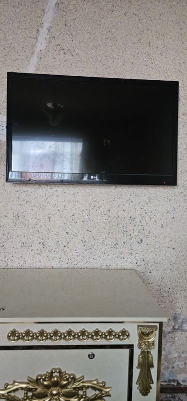 Продаётся Телевизор LG 42 Продаётся Телевизор LG 42