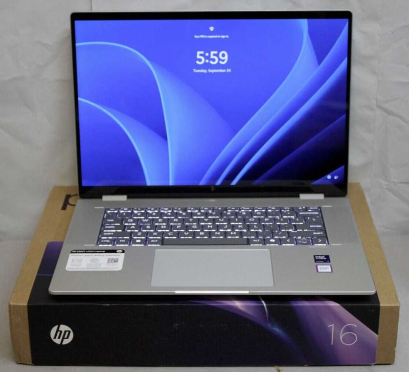 HP Envy x360 Core 7 ultra 155U / 16" / 16GB / 1TB