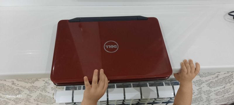 Продаётся ноутбук Dell inspiron N4050