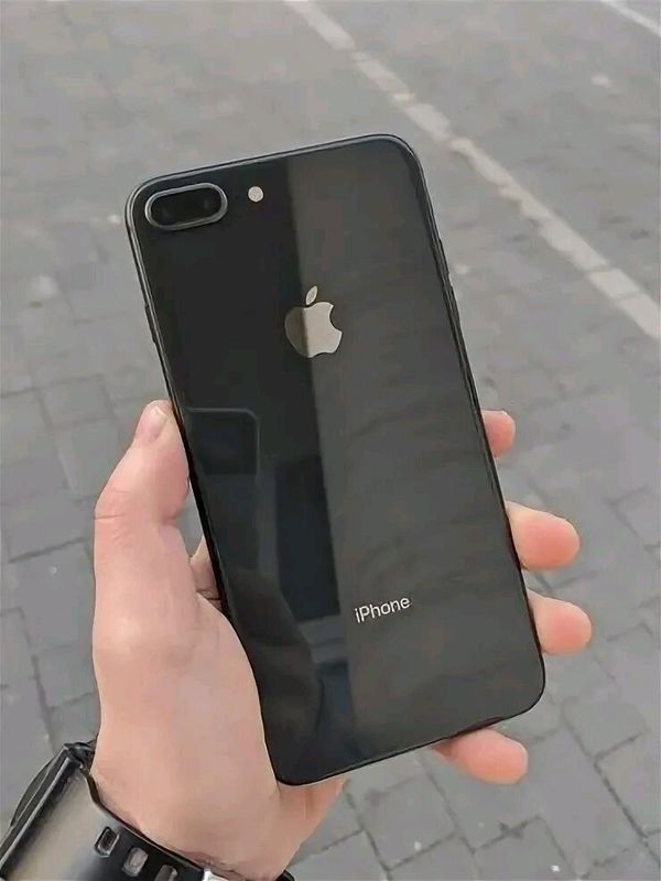 iphone 8 plus ideal srochna sotiladi