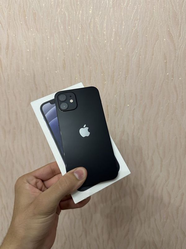Iphone 12 256 тали холат яхш срочно сотлад Iphone 12 256 тали холат яхш срочно сотлад