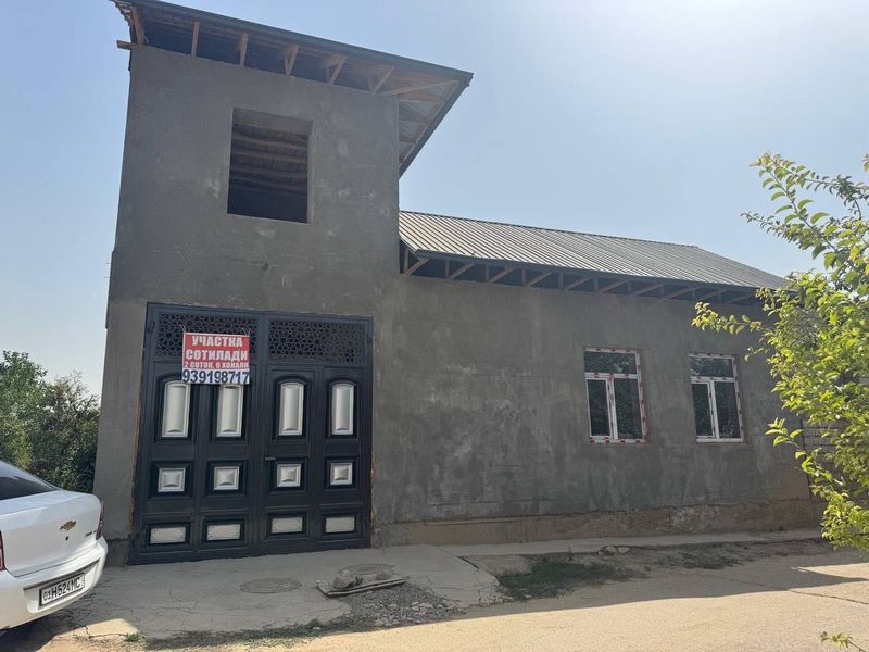 Hovli 6 xonali uy Hovli 6 xonali uy