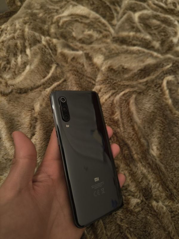 Xiaomi 9 Flagman Snapdragon 855 piano black