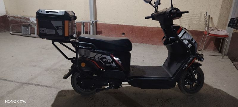 Sukuter electroni king Sukuter electroni king