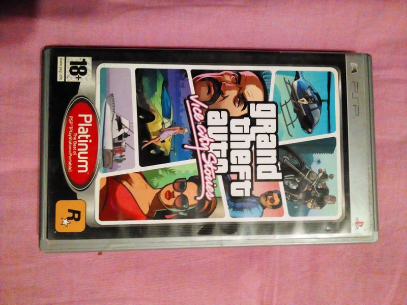 Диск для PSP игрой Grand theft auto