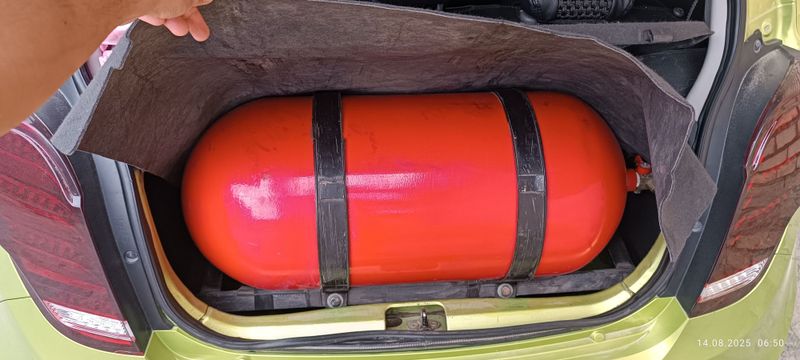 Метан газ балон поколения 3 срочно сотилади 65талик Метан газ балон поколения 3 срочно сотилади 65талик
