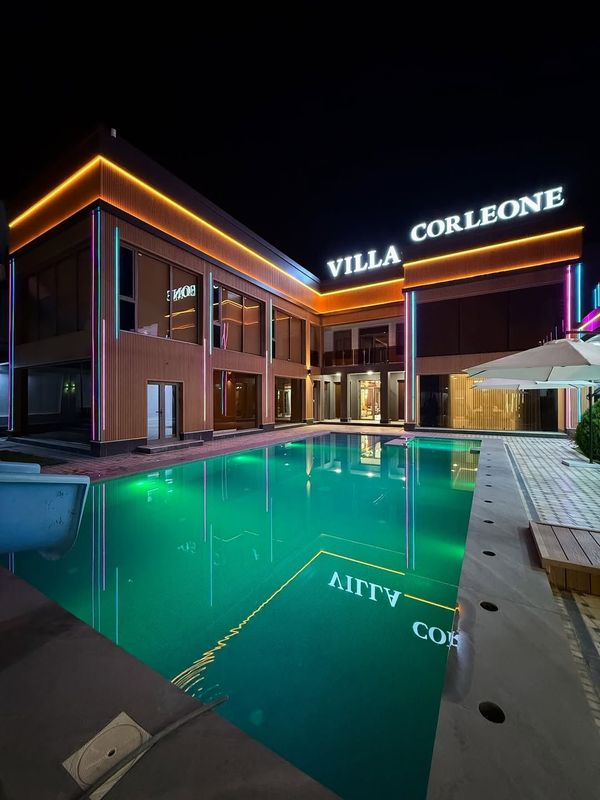 Сдаётся премиум дача в Чарваке «Villa Corleone» на 20 перчоны