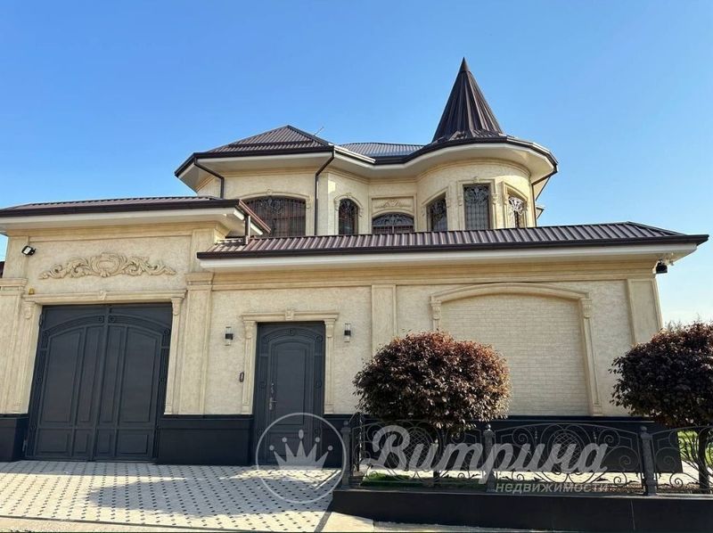 Продается 3х этажный дом на Никитина Продается 3х этажный дом на Никитина