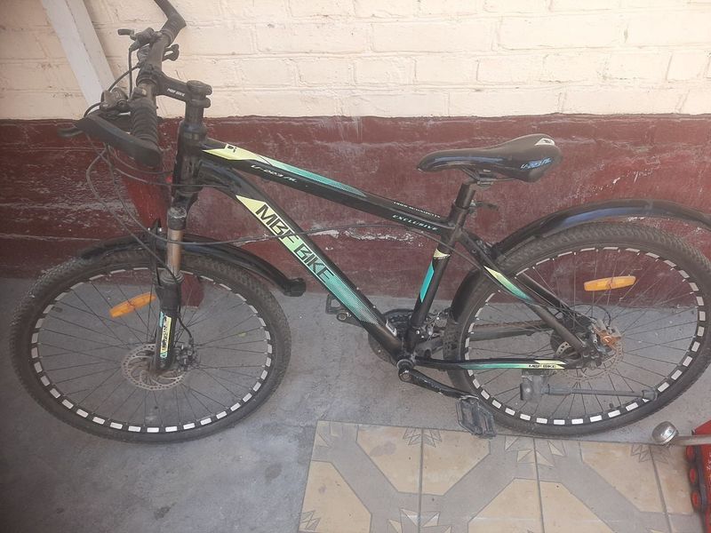 Velosiped, velik, bike. Yangidek. Aybi yo'q. Velosiped, velik, bike. Yangidek. Aybi yo'q.