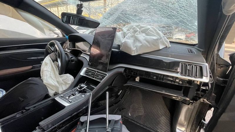 Byd va boshqa elektra mabil salon hizmatlari