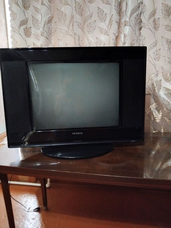 Телевизор HOBEK! Телевизор HOBEK!