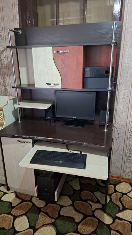 Kompyuter mebeli MDF Kompyuter mebeli MDF