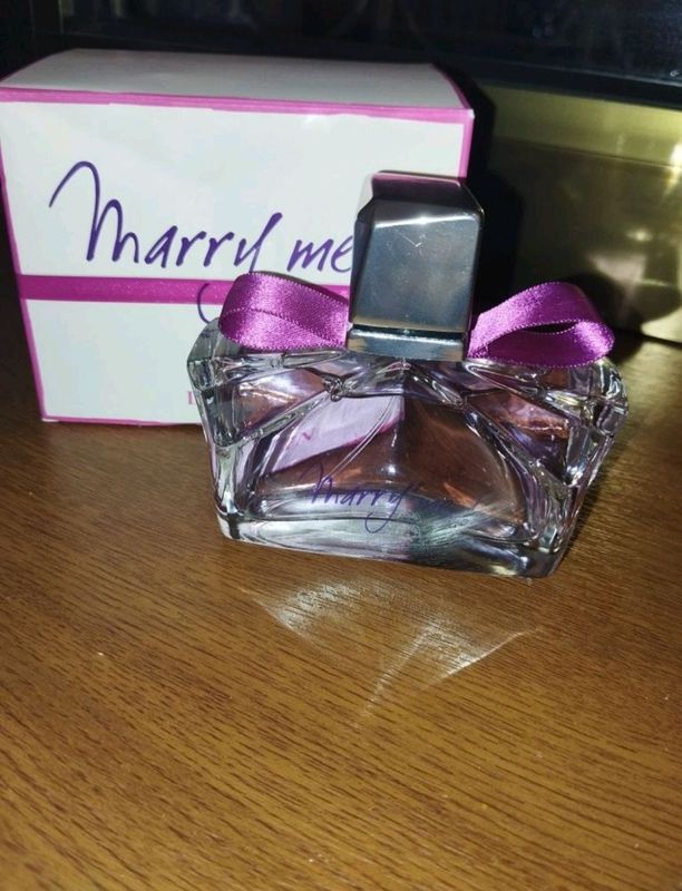 Original Lanvin brendining Marry me atiri sotiladi Original Lanvin brendining Marry me atiri sotiladi