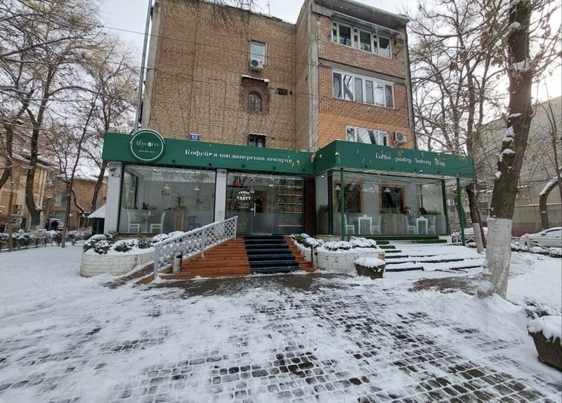 Идеалная вариант под нежилое!!! Продается 3-х комнатная на Ц-1 ecorn Идеалная вариант под нежилое!!! Продается 3-х комнатная на Ц-1 ecorn