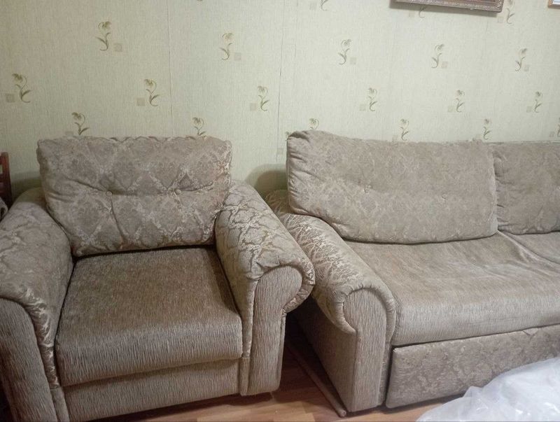 Продается раскладной диван и кресло Продается раскладной диван и кресло