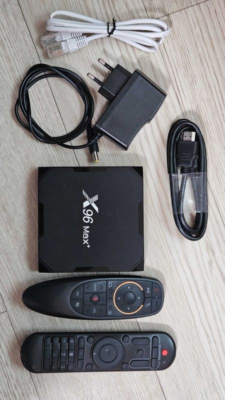 Smart tv boks X96 maks plus Smart tv boks X96 maks plus