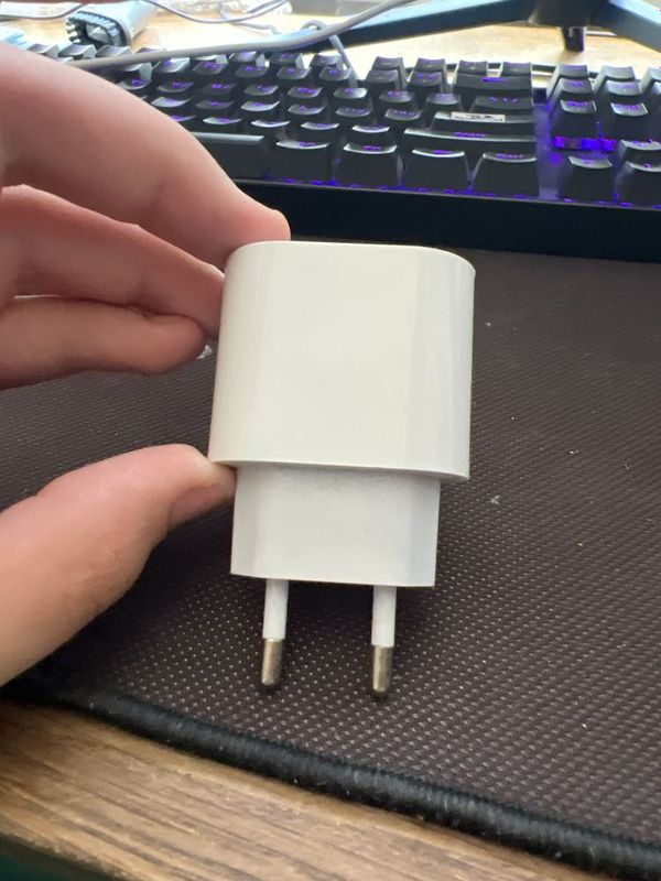 yaxshi kopiya zaryadka iphone yaxshi kopiya zaryadka iphone
