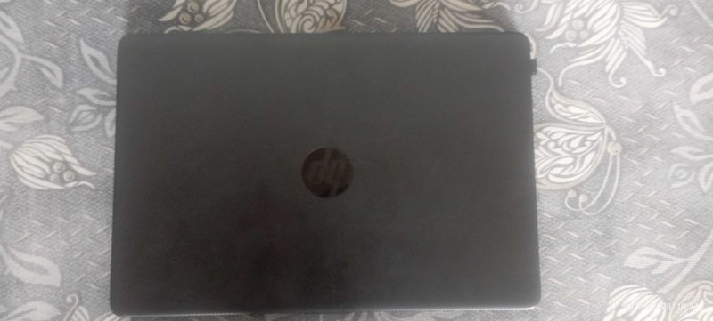 HP noutbuk, Windows 11 pro, 256 SSD Ofisnoy, srochna sotiladi