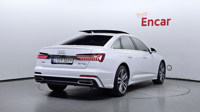 AUDI A6 45 TFSI Premium