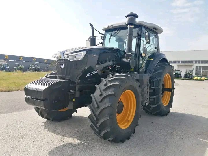 Хайдов Трактор 220 от кучи ЛИЗИНГ Хайдов Трактор 220 от кучи ЛИЗИНГ