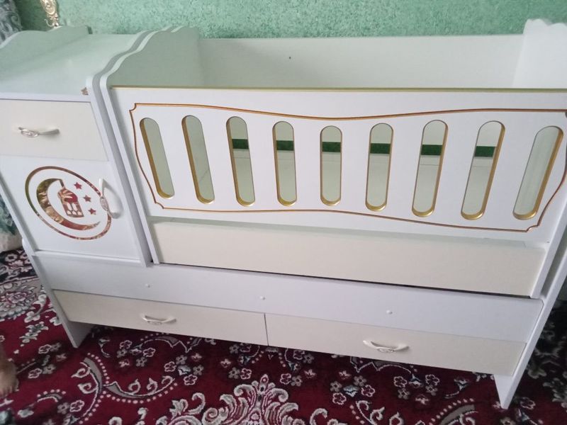 Belanchak va shkafi