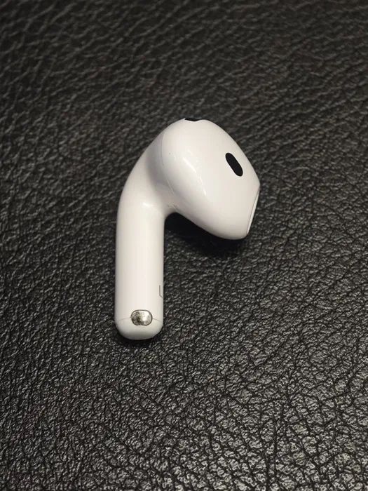 Airpods 4 левый наушник (ANC и Обычный).Оригинал 100% Airpods 4 левый наушник (ANC и Обычный).Оригинал 100%