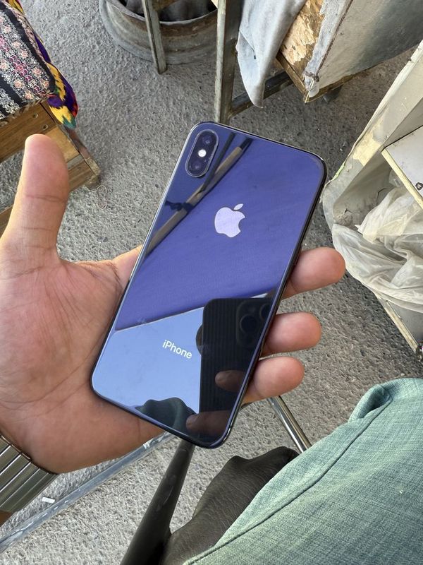 Iphone x 64 gb feys yoq Iphone x 64 gb feys yoq