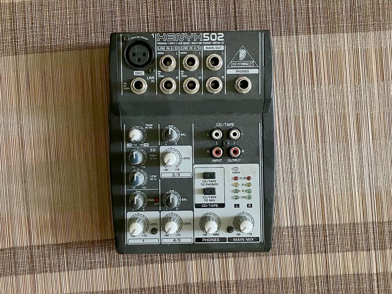 Behringer Xenyx 502 - Микшерный Пульт Behringer Xenyx 502 - Микшерный Пульт