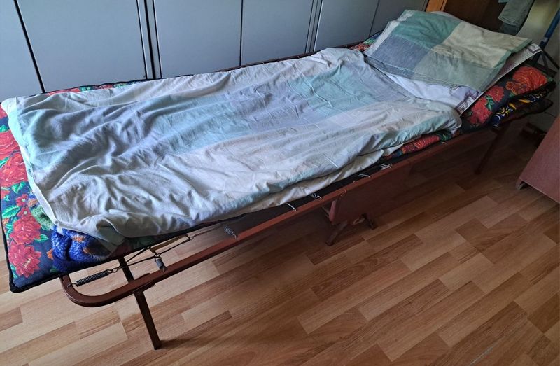Раскладушка сотилади Раскладушка сотилади